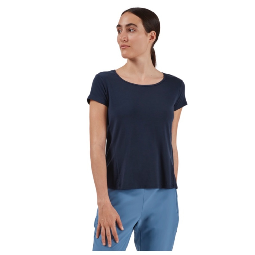 NEW On Cloud Active T Breathe T-Shirt. Size XS.